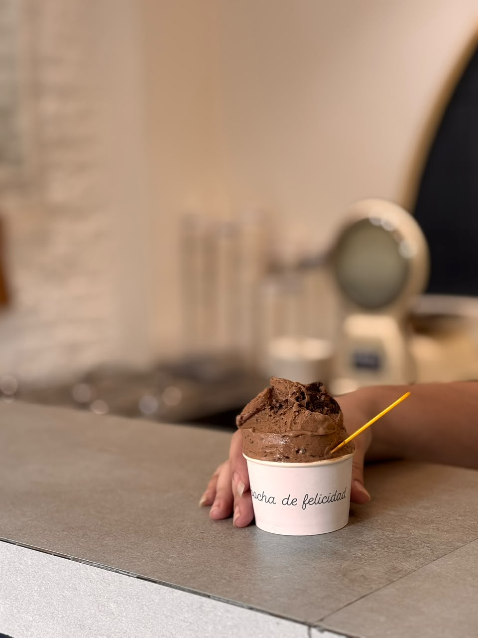 Modry — Helado de chocolate, una bocha de felicidad